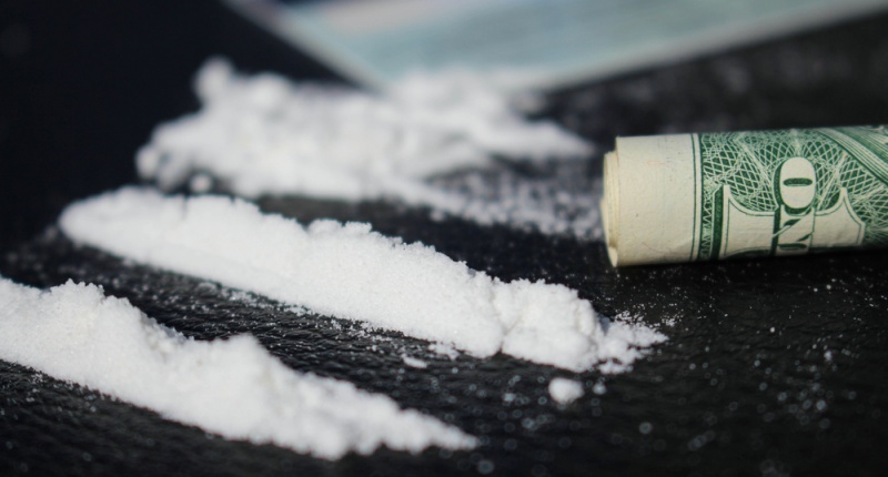 Lines-of-cocaine-via-Shutterstock-800x430